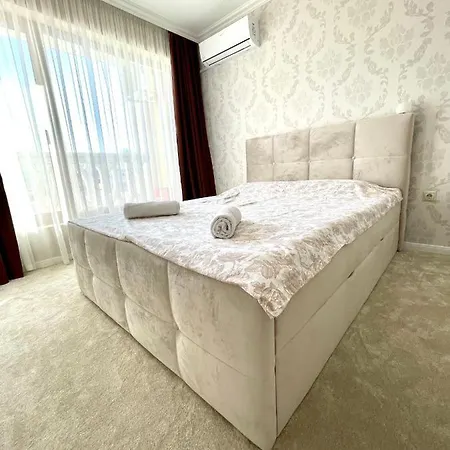 South Bay Family With 2 Parking Spaces Apartmán Varna